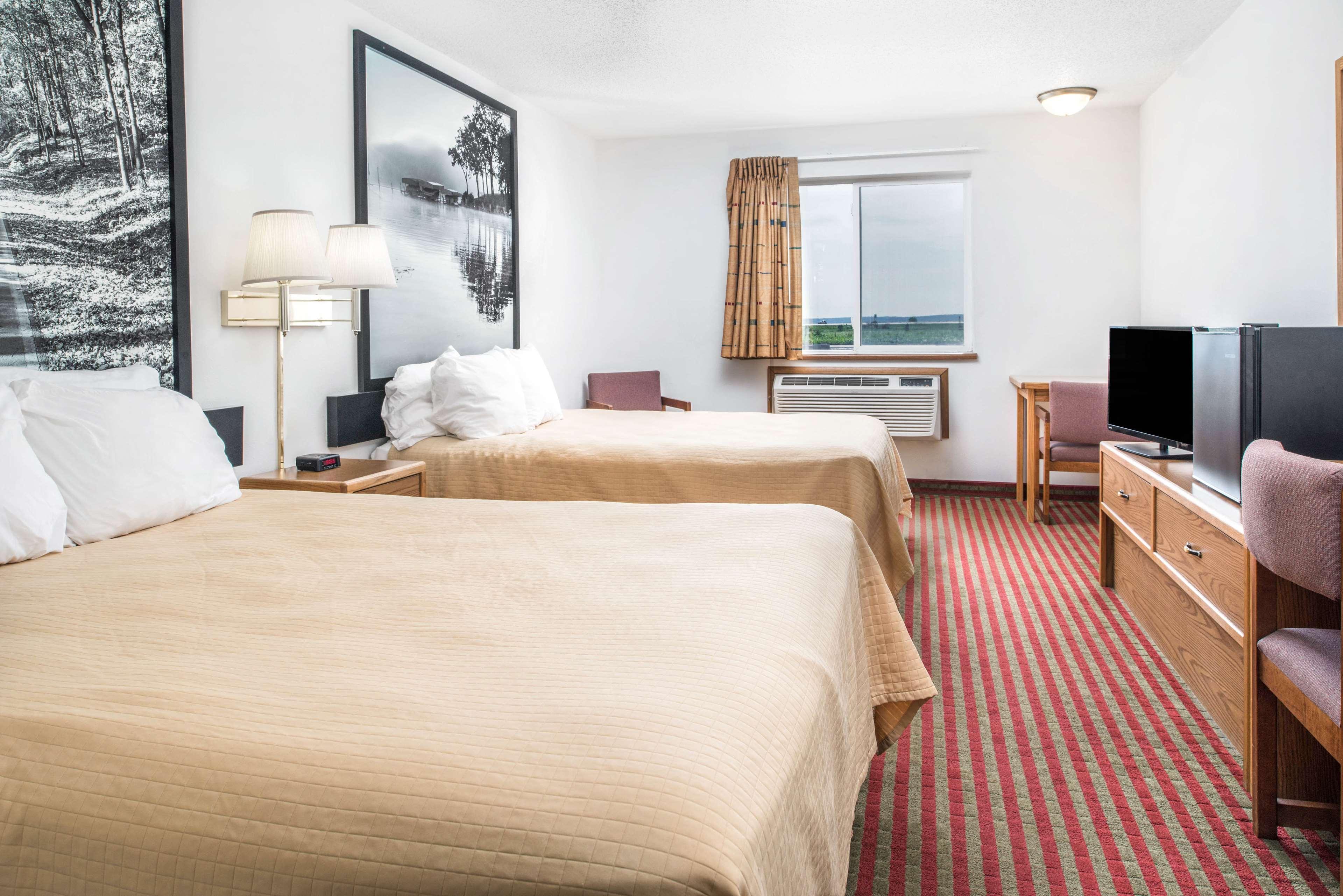 Hotel Super 8 By Wyndham Nebraska Percival