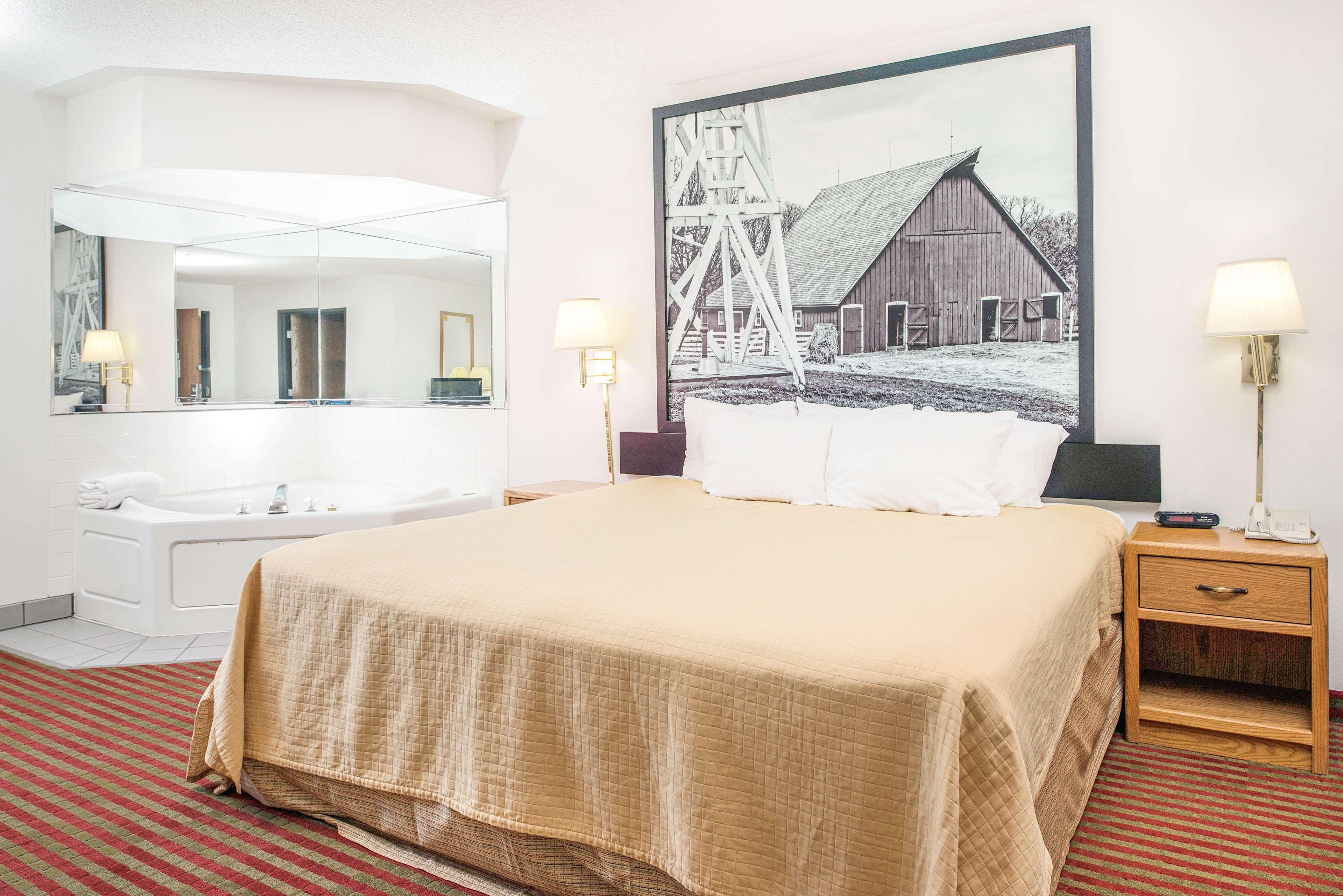 Super 8 By Wyndham Nebraska Hotel