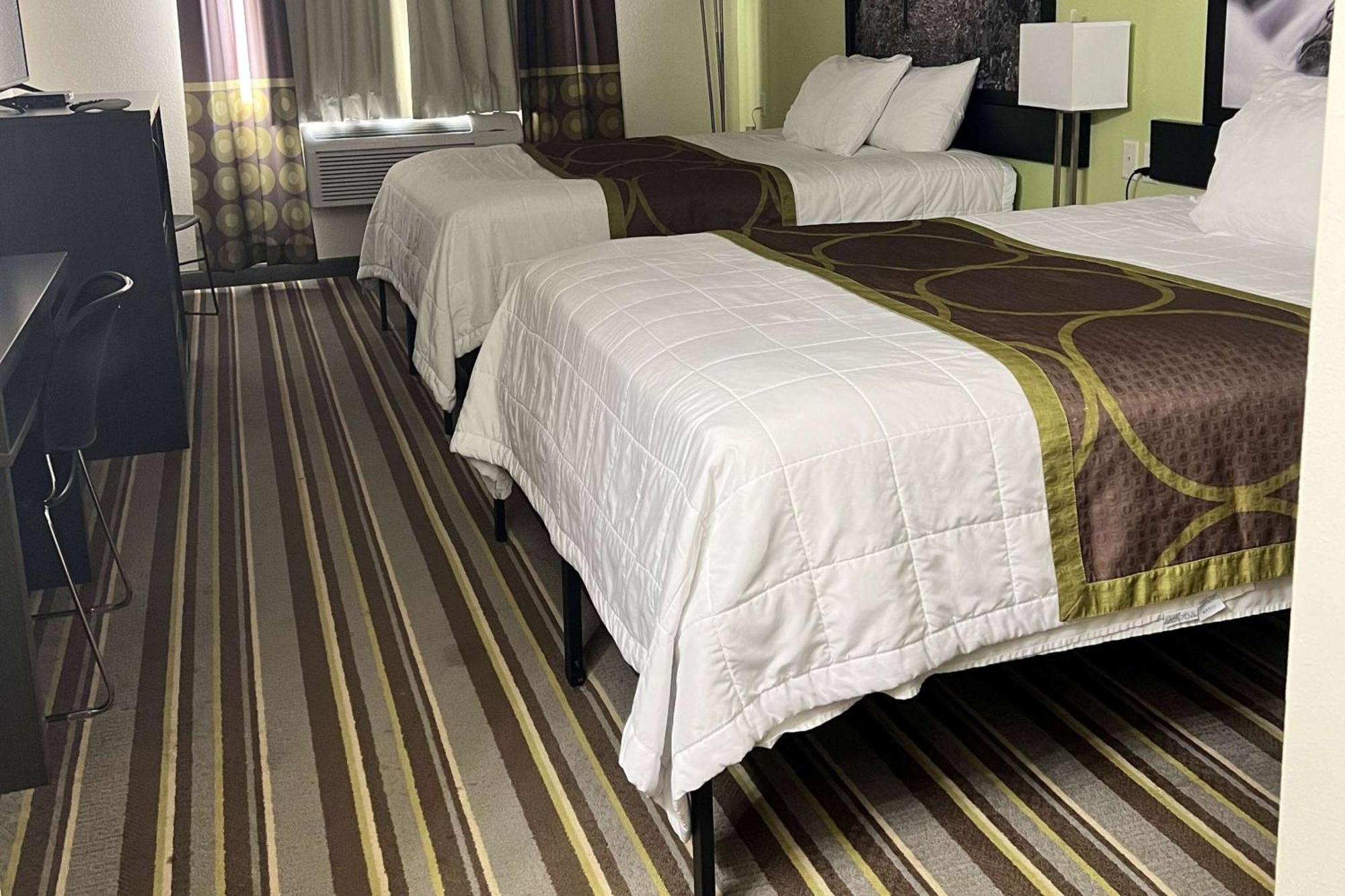 Super 8 By Wyndham Nebraska