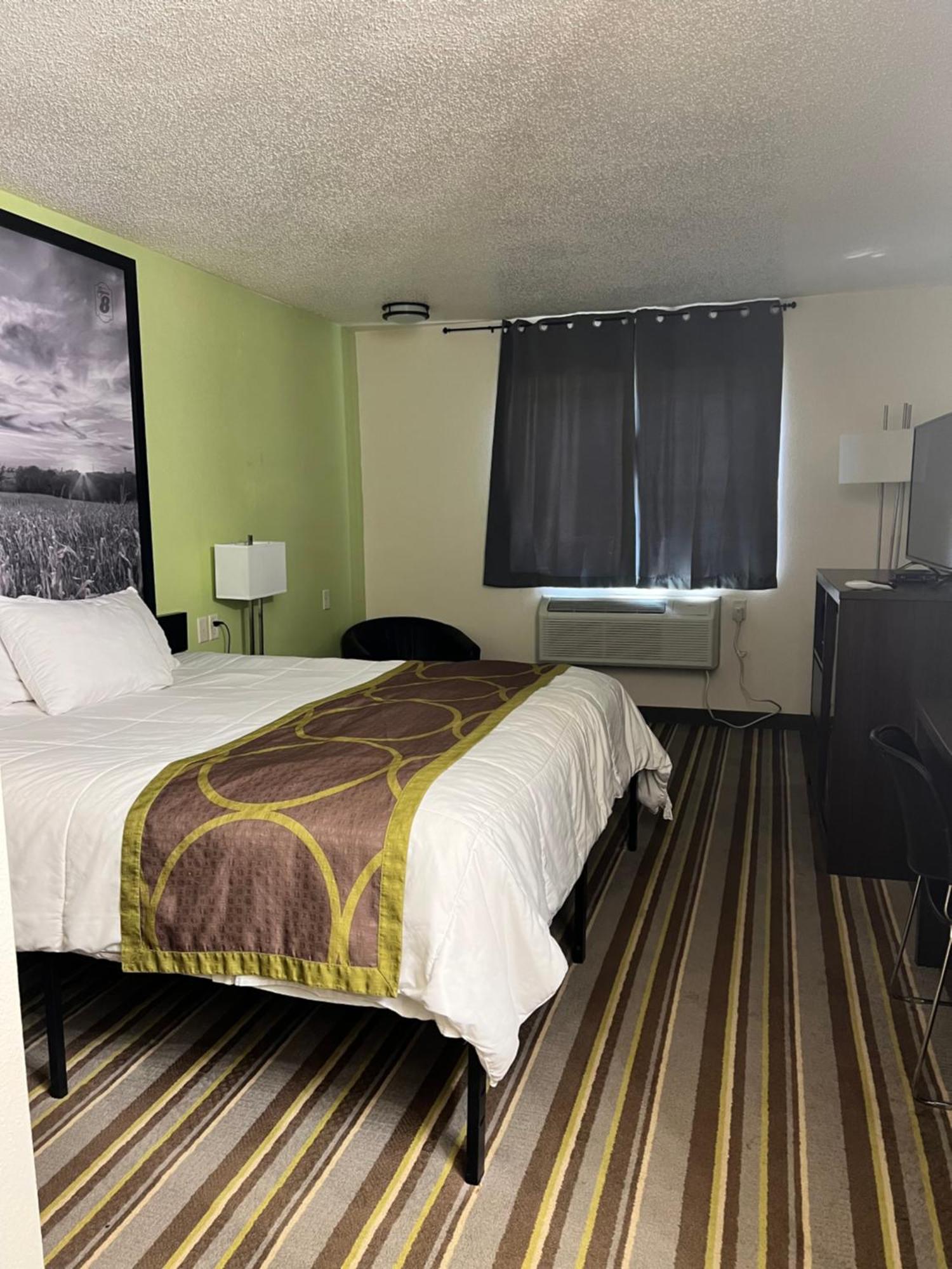 Super 8 By Wyndham Nebraska Hotel Percival